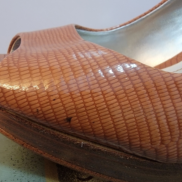 Style & Co Celine Faux Reptile Print Peep Toe Pump Size 6 - Picture 4 of 9